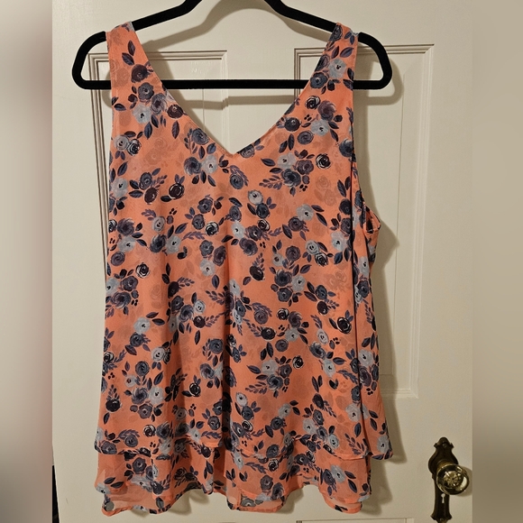 Layered floral sleeves top - Picture 1 of 5
